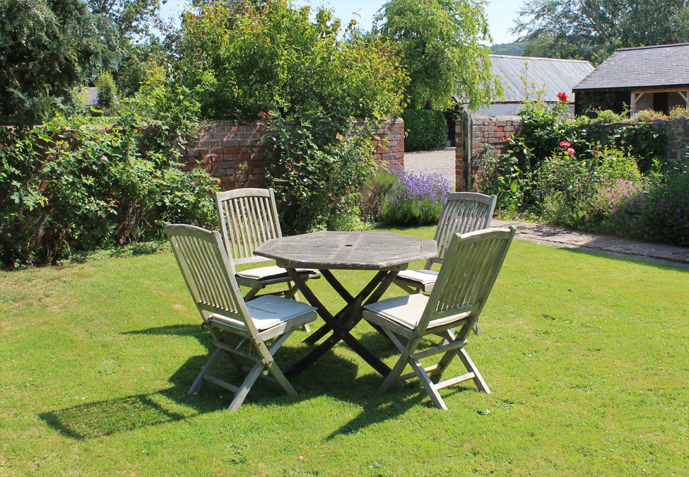 White House Brinsop - 5* Rural Countryside Holiday Lettings - Book Today!